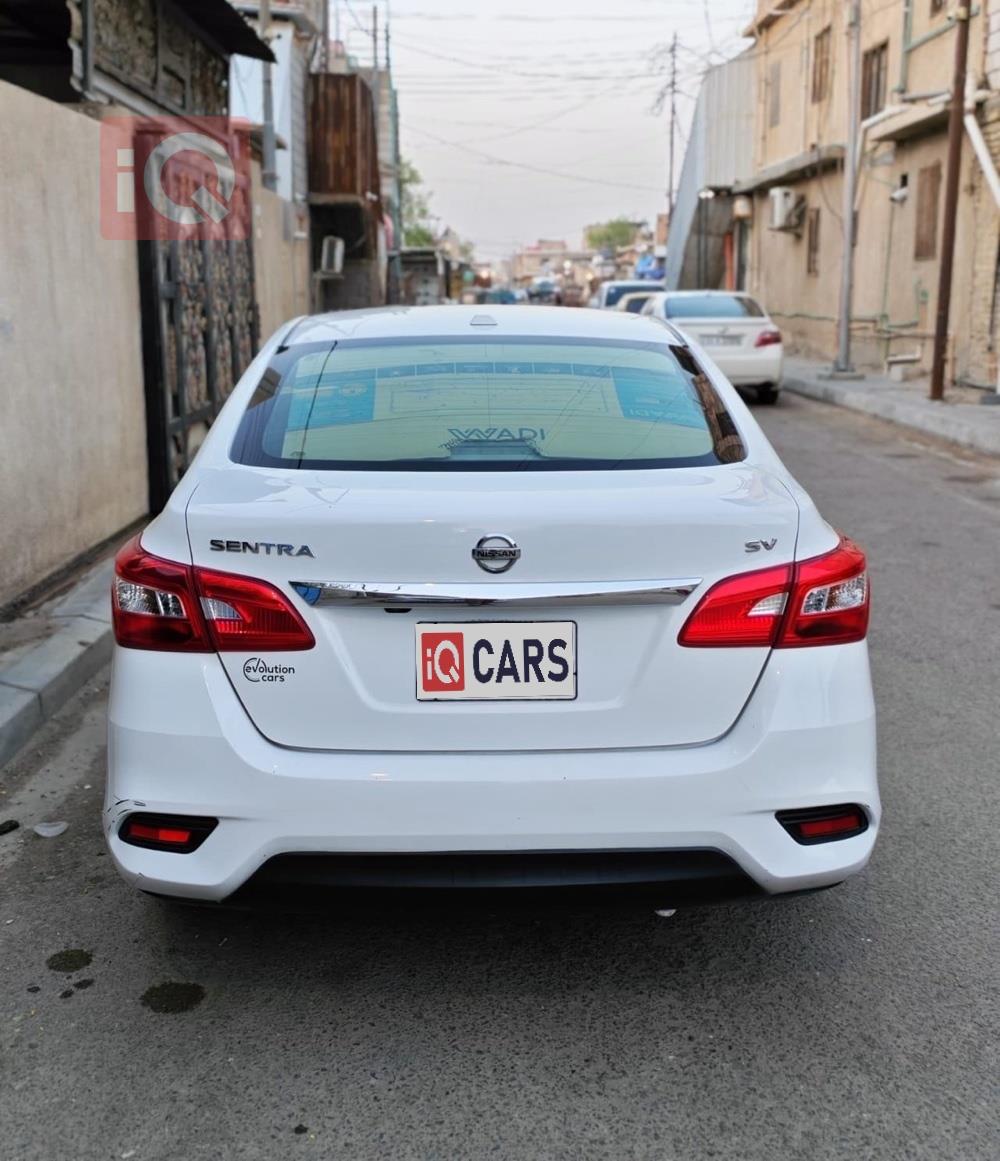 نيسان سنترا